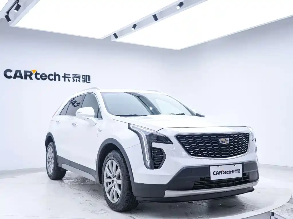 Cadillac Cadillac XT4 2020 Facelift 28T FWD Premium 2020 - thumbnail 14