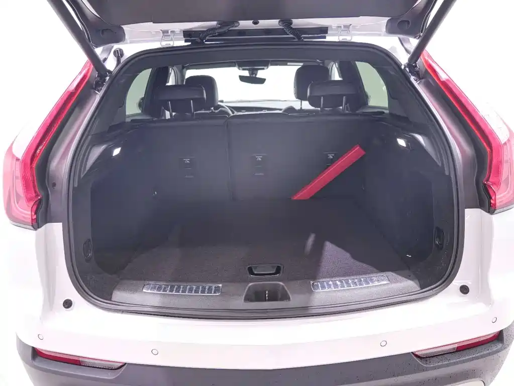 Cadillac Cadillac XT4 2020 Facelift 28T FWD Premium 2020 - thumbnail 15