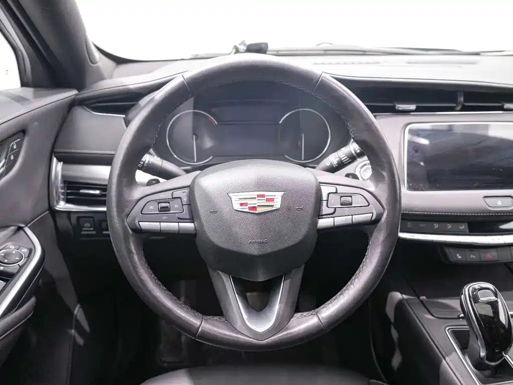 Cadillac Cadillac XT4 2020 Facelift 28T FWD Premium 2020 - thumbnail 19