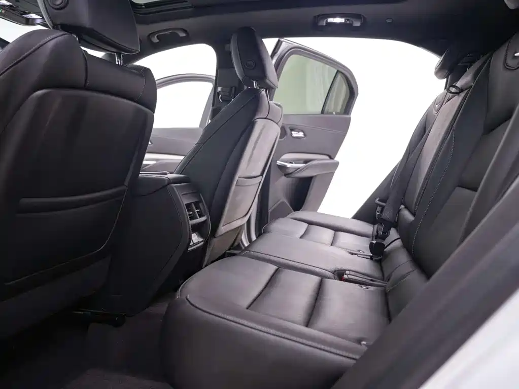 Cadillac Cadillac XT4 2020 Facelift 28T FWD Premium 2020 - thumbnail 22