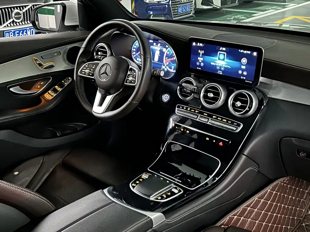 Mercedes-Benz Mercedes-Benz GLC 2020 Facelift GLC 260 L 4MATIC Sport Edition 2020 - thumbnail 12