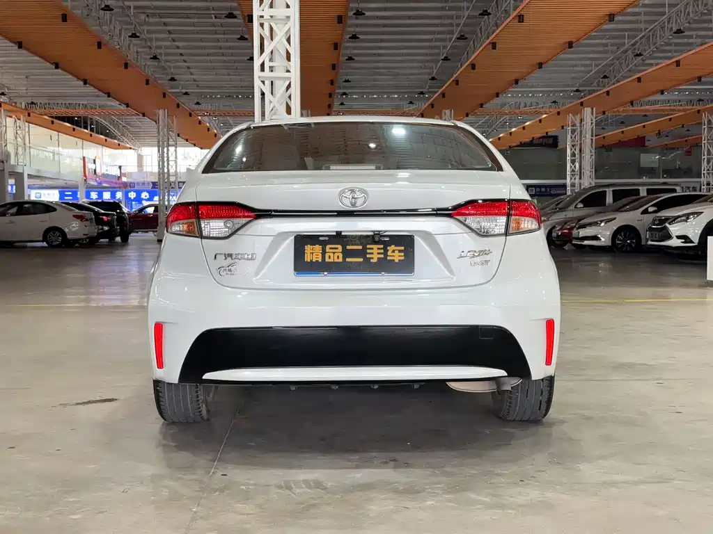 Toyota Toyota Corolla 2022 185T CVT Luxury Edition 2022 - thumbnail 2