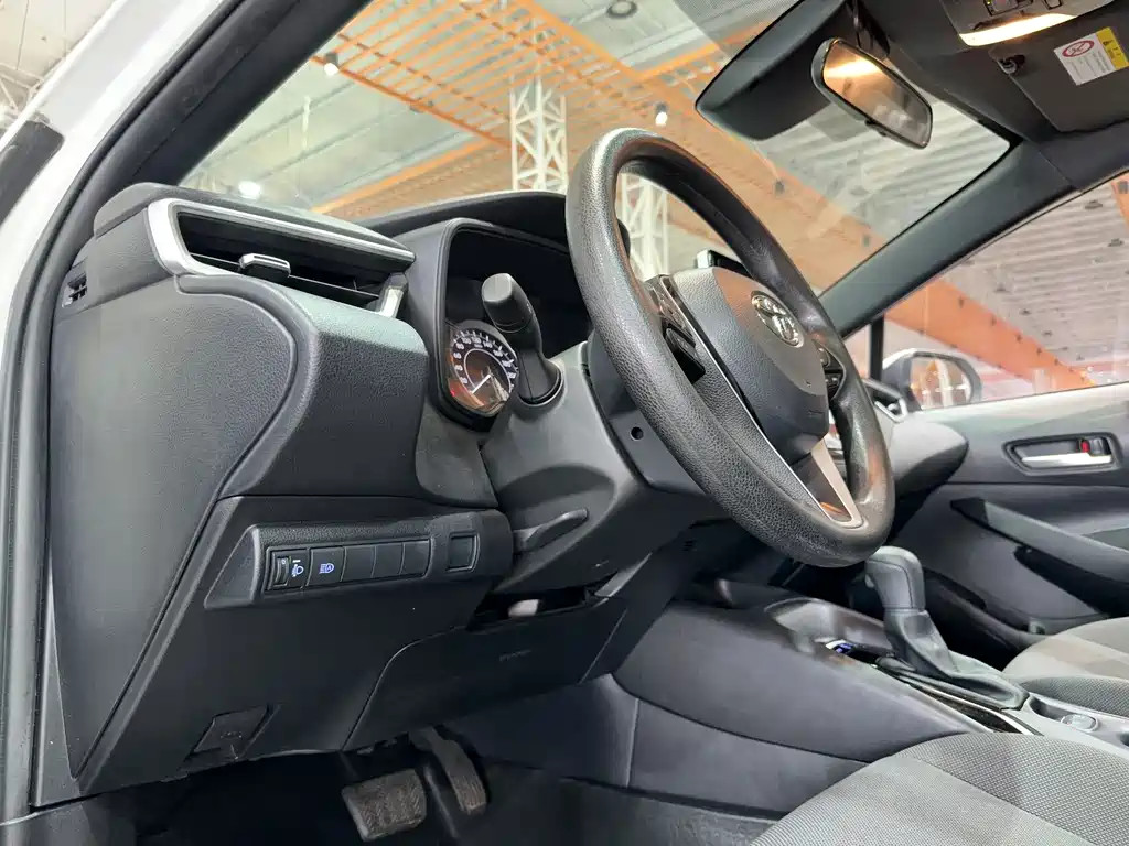 Toyota Toyota Corolla 2022 185T CVT Luxury Edition 2022 - thumbnail 9