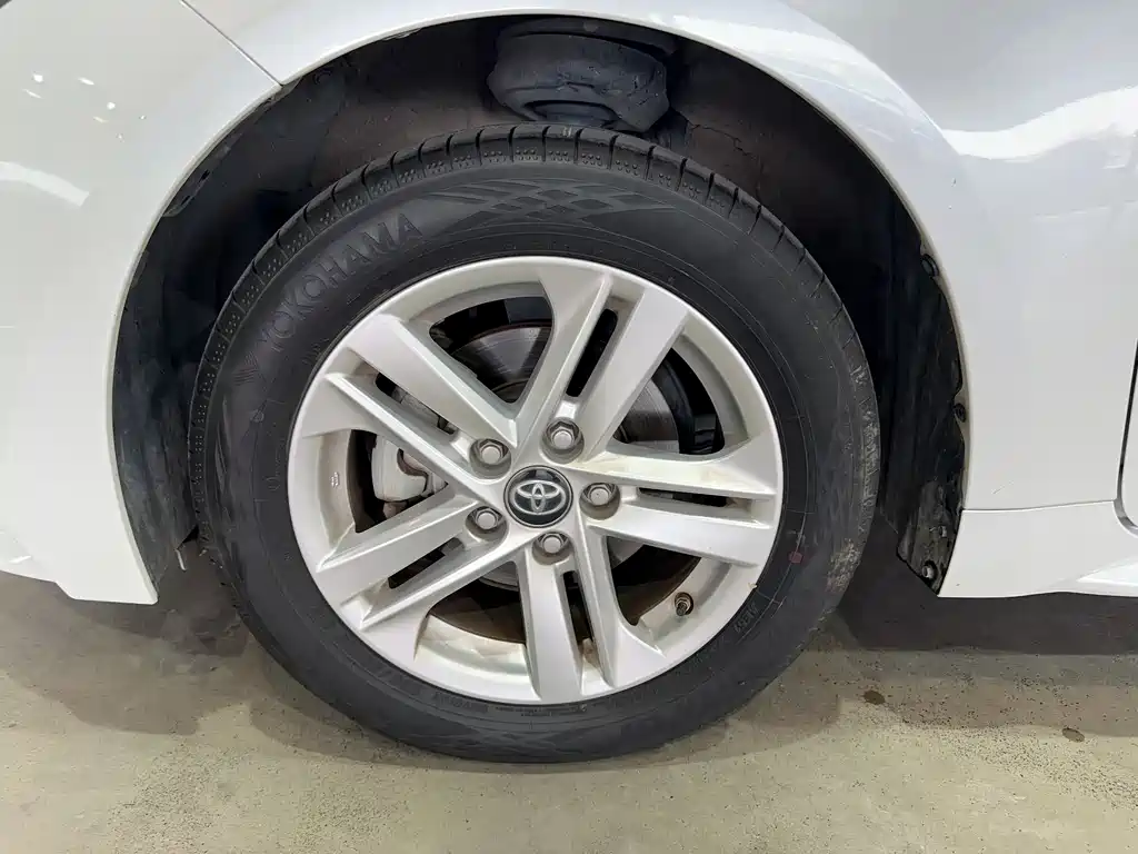 Toyota Toyota Corolla 2022 185T CVT Luxury Edition 2022 - thumbnail 11