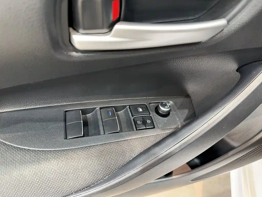 Toyota Toyota Corolla 2022 185T CVT Luxury Edition 2022 - thumbnail 12