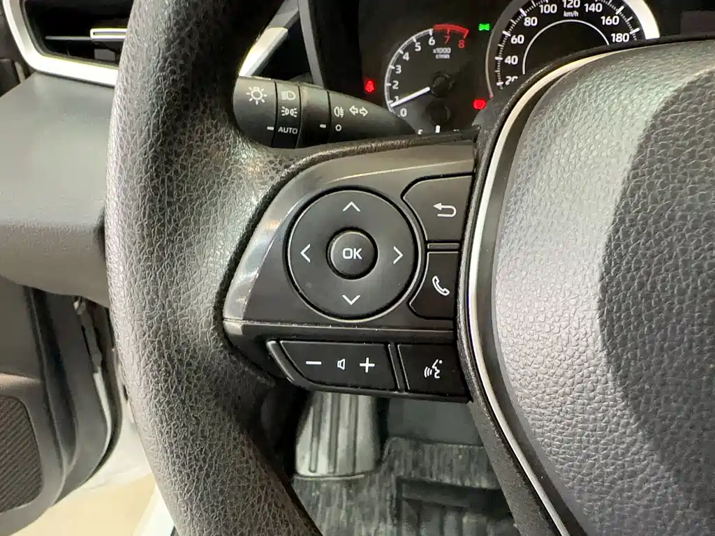 Toyota Toyota Corolla 2022 185T CVT Luxury Edition 2022 - thumbnail 24