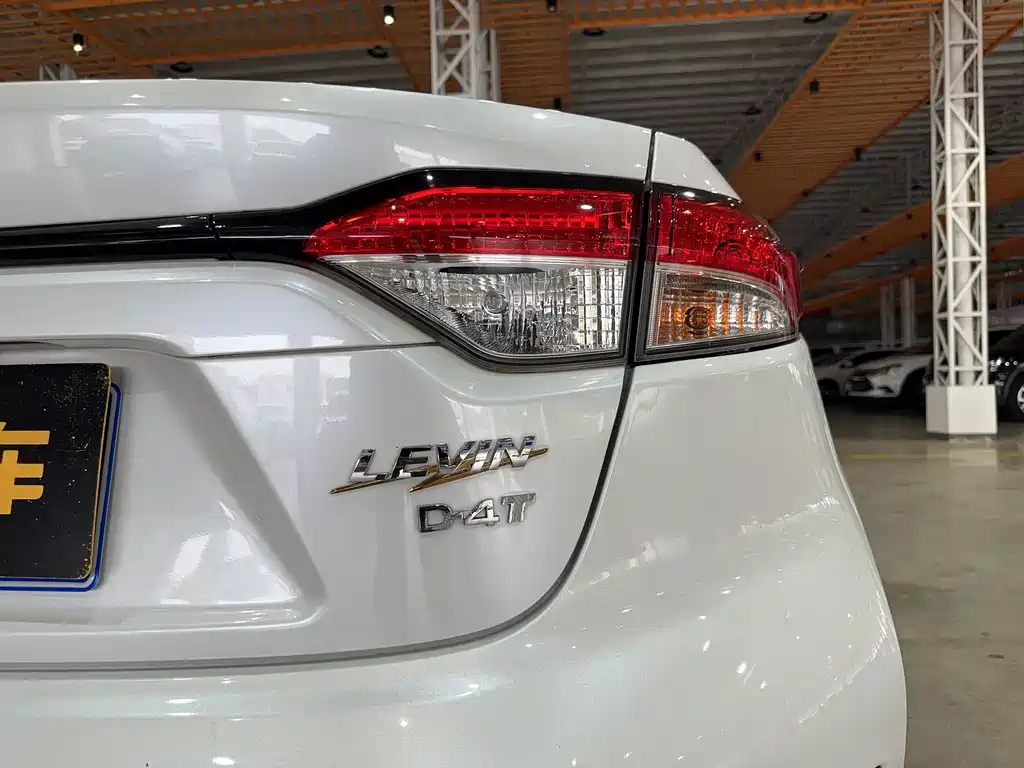 Toyota Toyota Corolla 2022 185T CVT Luxury Edition 2022 - thumbnail 27
