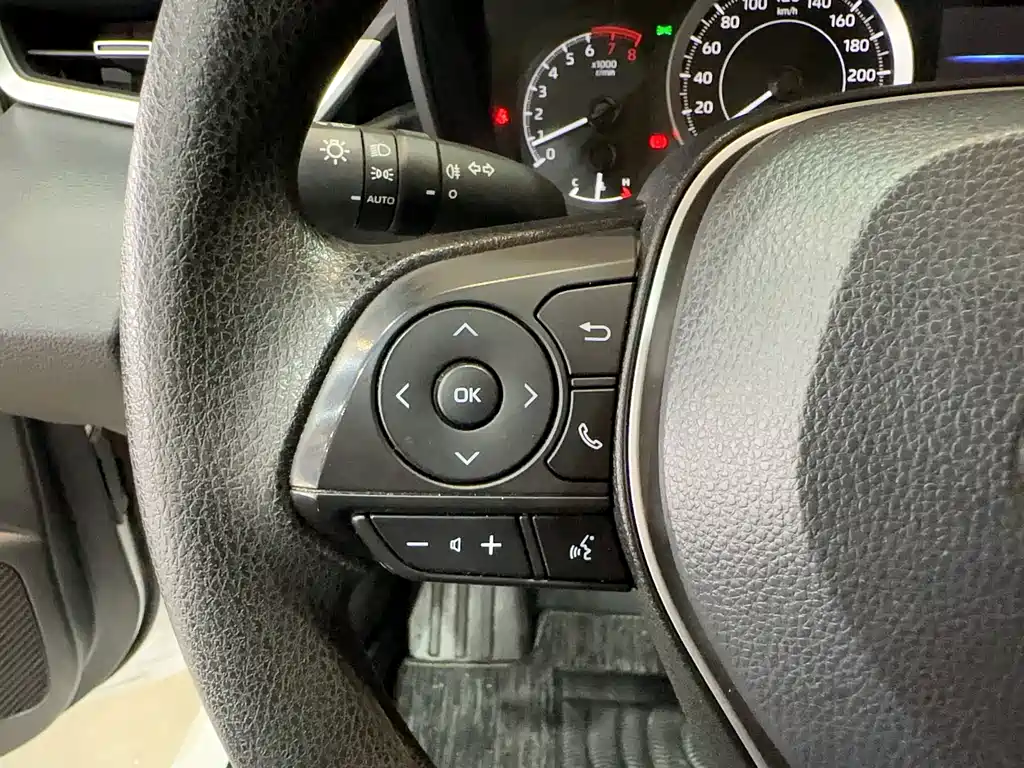 Toyota Toyota Corolla 2022 185T CVT Luxury Edition 2022 - thumbnail 29