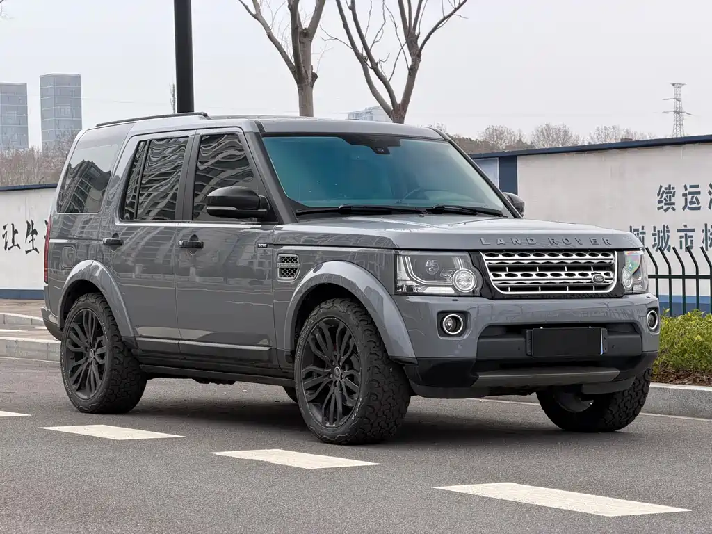 Land Rover Discovery 2016 3.0 SC V6 HSE 2017 - thumbnail 3