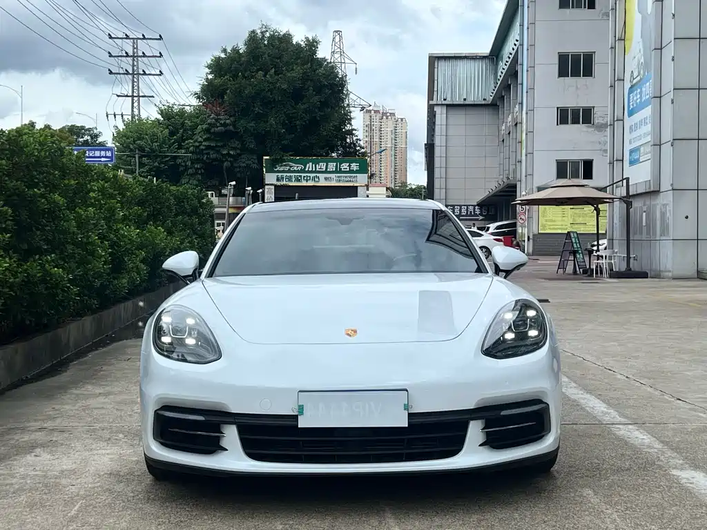 Porsche Porsche Panamera 2017 Panamera 4 Executive Long Wheelbase 3.0T 2018 - thumbnail 2