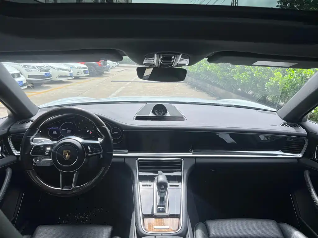 Porsche Porsche Panamera 2017 Panamera 4 Executive Long Wheelbase 3.0T 2018 - thumbnail 8