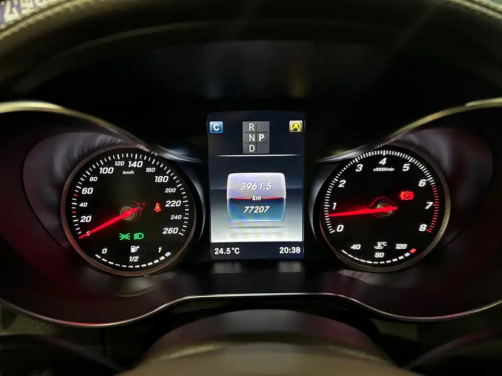 Mercedes-Benz Mercedes-Benz GLC 2018 Facelift GLC 260 4MATIC Sport Edition 2018 - thumbnail 10