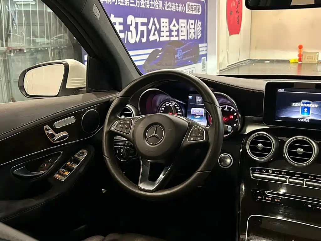 Mercedes-Benz Mercedes-Benz GLC 2018 Facelift GLC 260 4MATIC Sport Edition 2018 - thumbnail 12