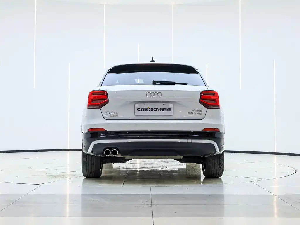 Audi Audi Q2L 2021 35 TFSI Sport Edition 2021 - thumbnail 4