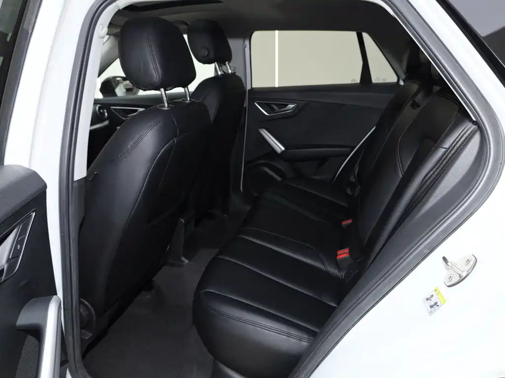 Audi Audi Q2L 2021 35 TFSI Sport Edition 2021 - thumbnail 16