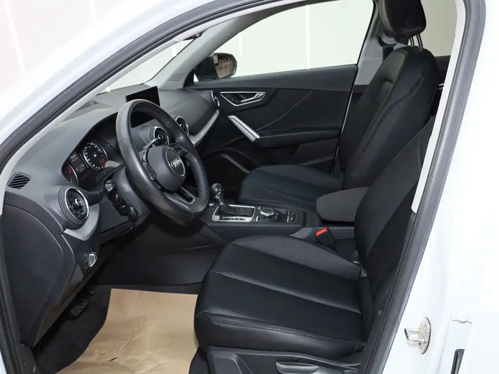 Audi Audi Q2L 2021 35 TFSI Sport Edition 2021 - thumbnail 19