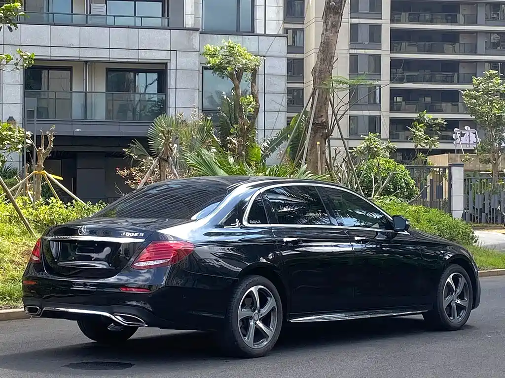 Mercedes-Benz Mercedes-Benz E-Class 2016 E 300 L Sport Style 2017 - thumbnail 9