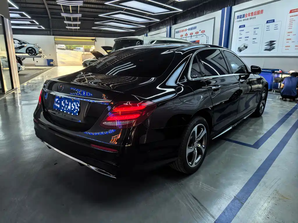 Mercedes-Benz Mercedes-Benz E-Class 2016 E 300 L Sport Style 2017 - thumbnail 16