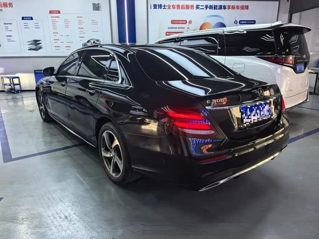 Mercedes-Benz Mercedes-Benz E-Class 2016 E 300 L Sport Style 2017 - thumbnail 18
