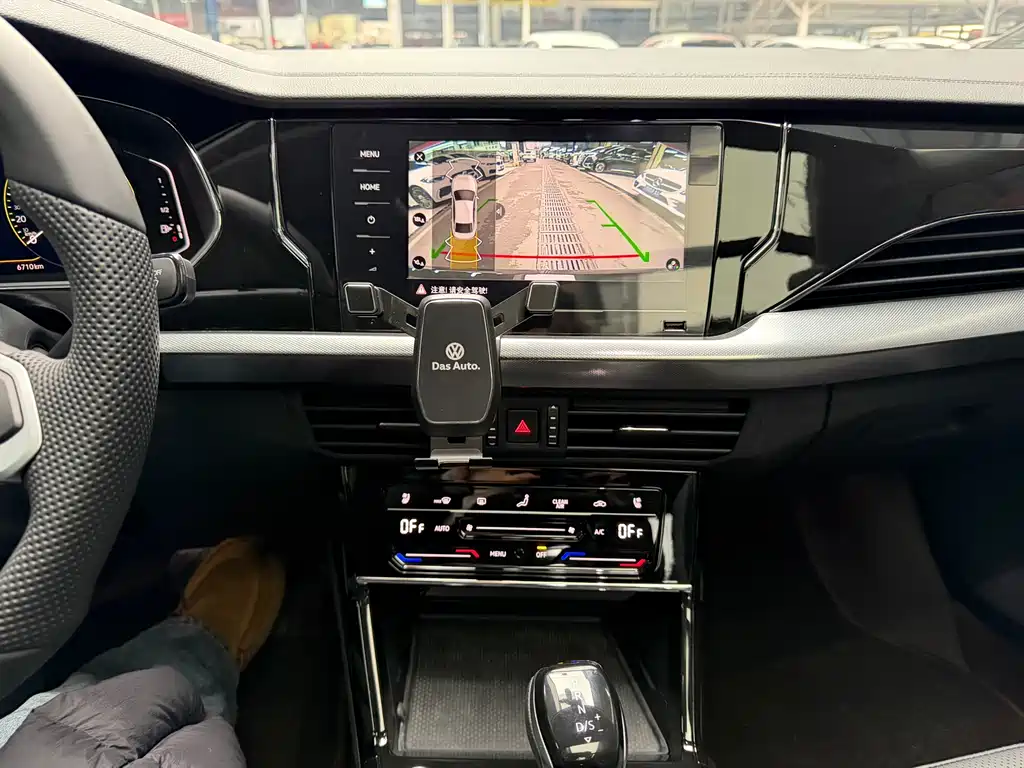 Volkswagen Passat 2025 Model Outstanding 330TSI Elite Starry Sky Edition 2025 - thumbnail 9