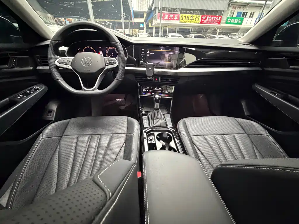 Volkswagen Passat 2025 Model Outstanding 330TSI Elite Starry Sky Edition 2025 - thumbnail 26