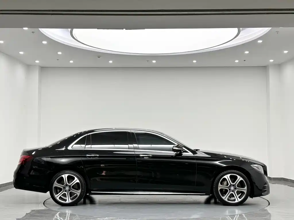 Mercedes-Benz Mercedes-Benz E-Class 2018 Model Year Facelift E 320 L Sport 4MATIC 2018 - thumbnail 12