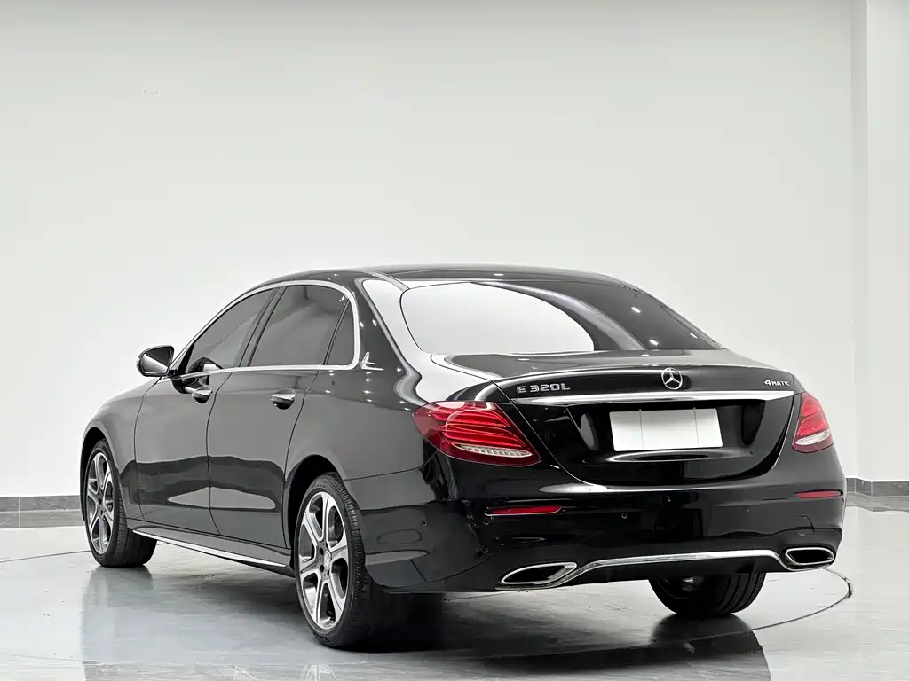 Mercedes-Benz Mercedes-Benz E-Class 2018 Model Year Facelift E 320 L Sport 4MATIC 2018 - thumbnail 14