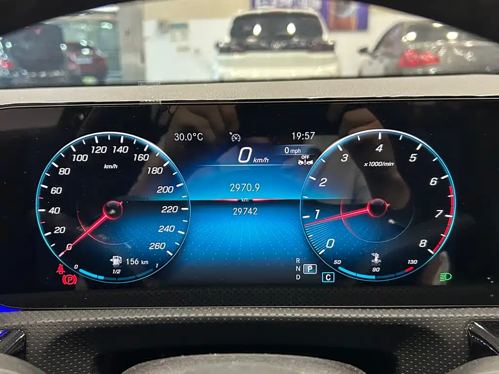Mercedes-Benz Mercedes-Benz A-Class 2022 Facelift A 200 L Sport Sedan Fashion Edition 2023 - thumbnail 12