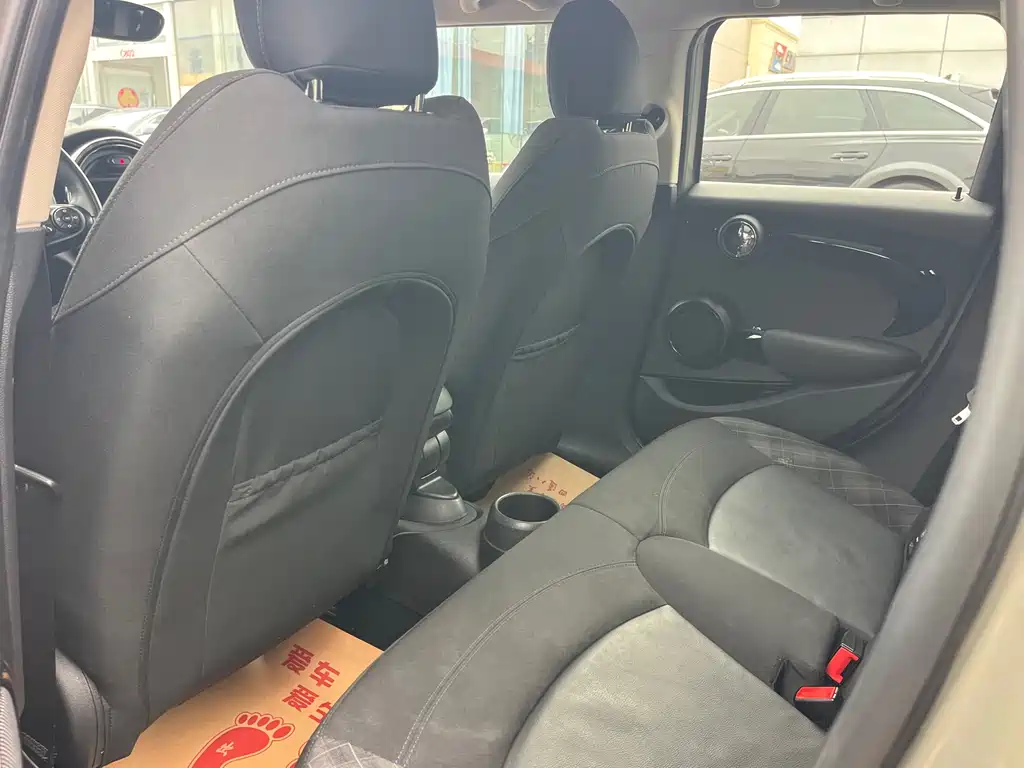 MINI MINI 2018 1.5T COOPER Classic Five-Door 2019 - thumbnail 5