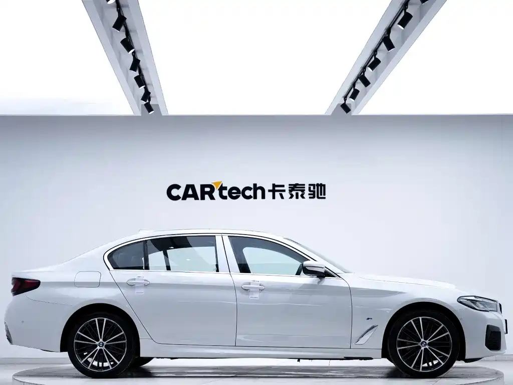 BMW BMW 5 Series 2023 530Li Leading Model M Sport Package 2024 - thumbnail 6
