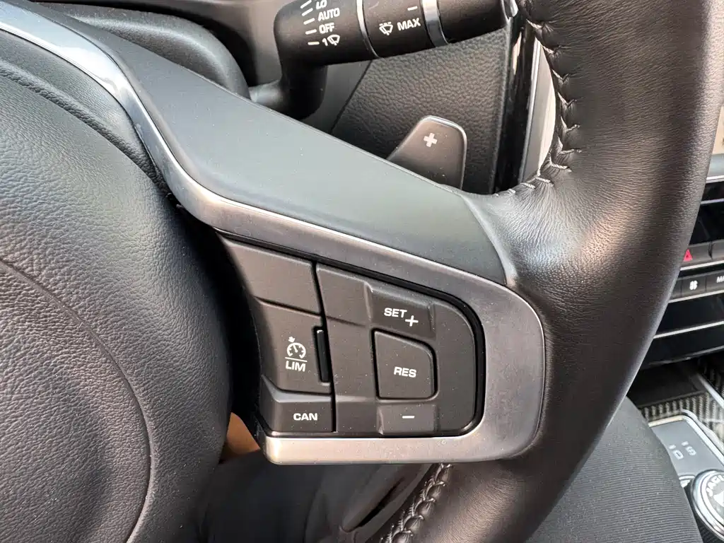 Jaguar Jaguar XEL 2019 2.0T 200PS Luxury Edition 2019 - thumbnail 30