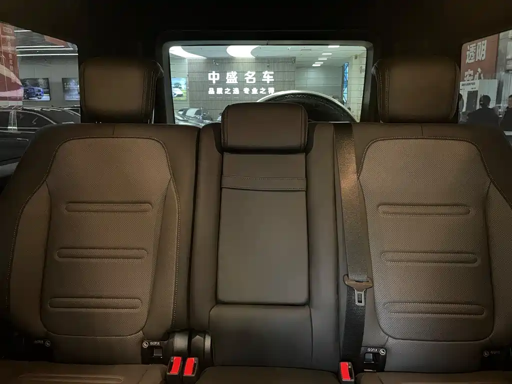 Mercedes-Benz Mercedes-Benz G-Class 2023 G 500 2023 - thumbnail 13