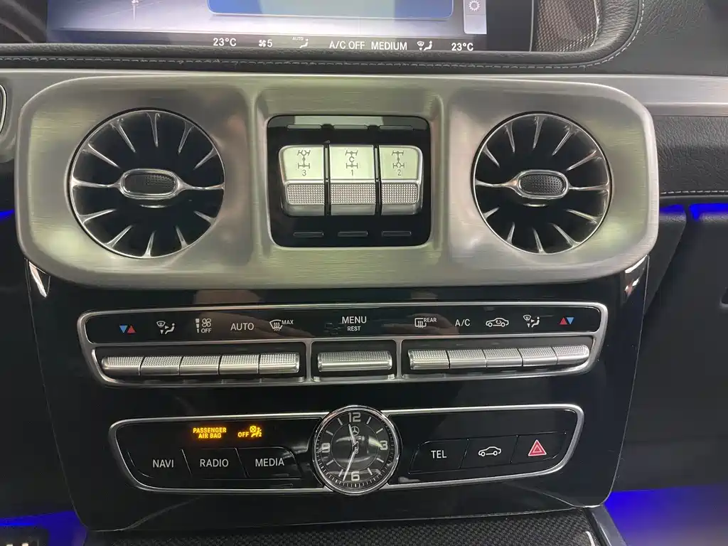 Mercedes-Benz Mercedes-Benz G-Class 2023 G 500 2023 - thumbnail 26