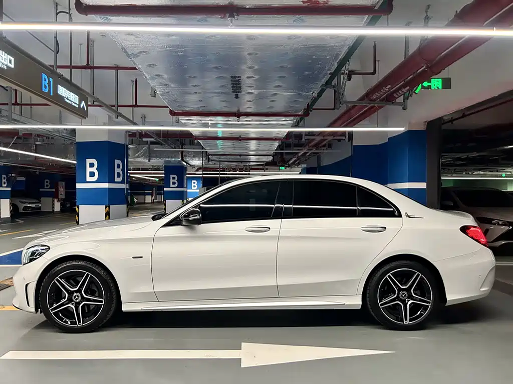 Mercedes-Benz Mercedes-Benz C-Class 2021 C 260 L Sport Starlight Premium Edition 2021 - thumbnail 4