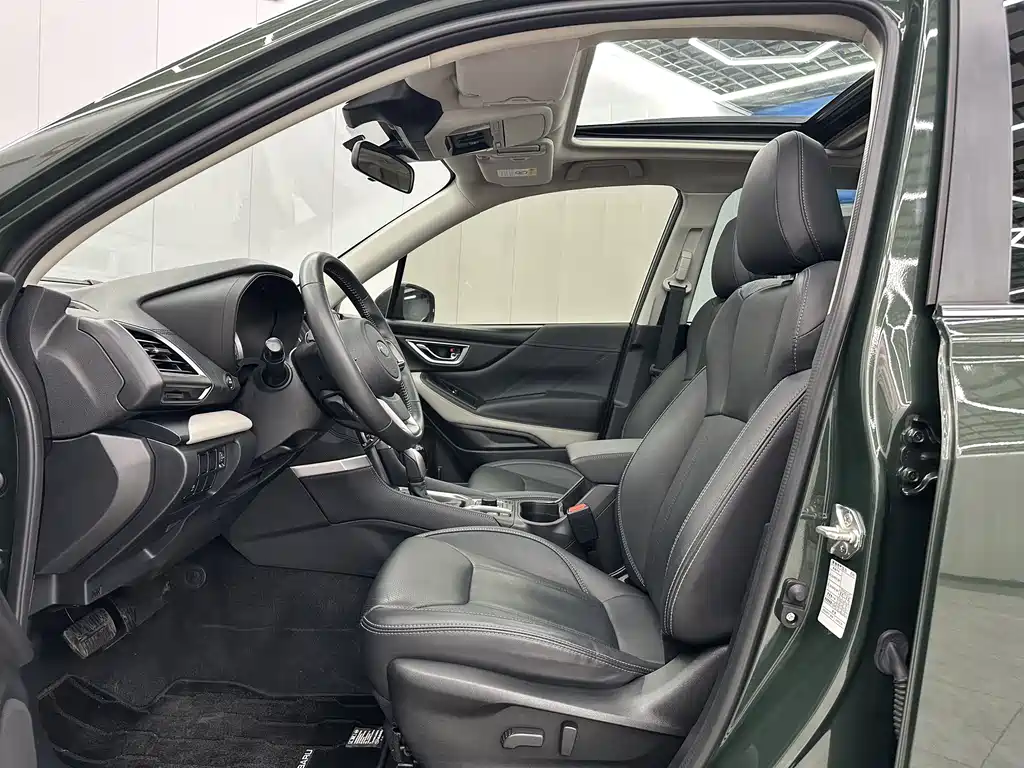 Subaru Subaru Forester 2022 2.0i AWD Premium EyeSight 2023 - thumbnail 4