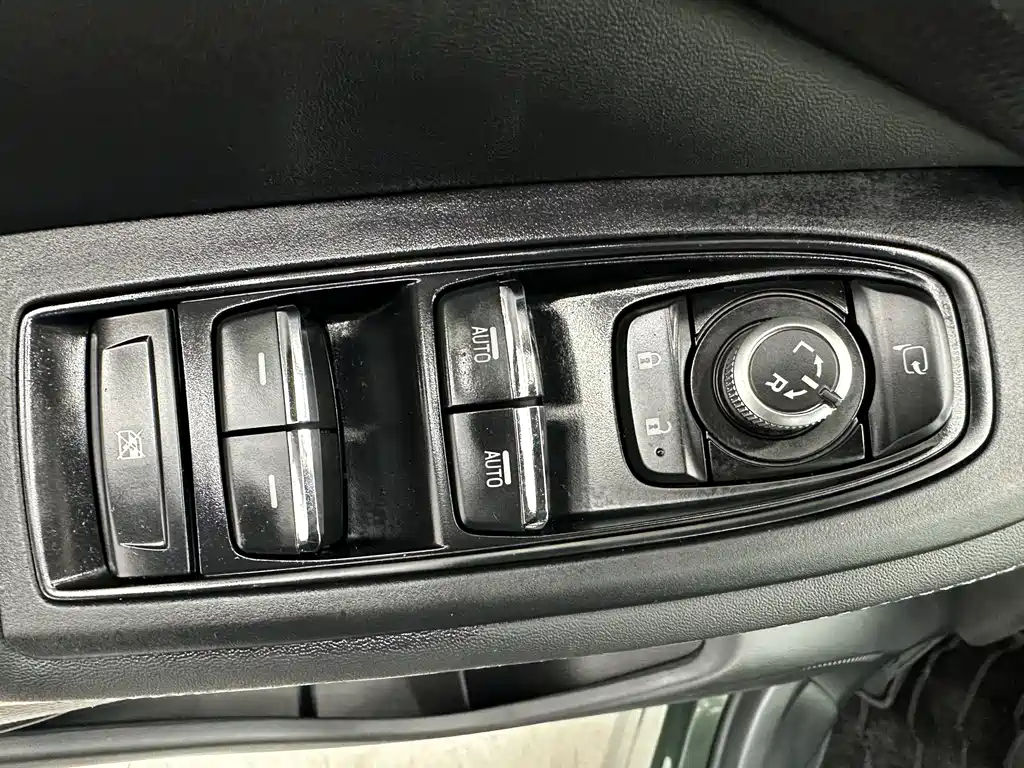 Subaru Subaru Forester 2022 2.0i AWD Premium EyeSight 2023 - thumbnail 11