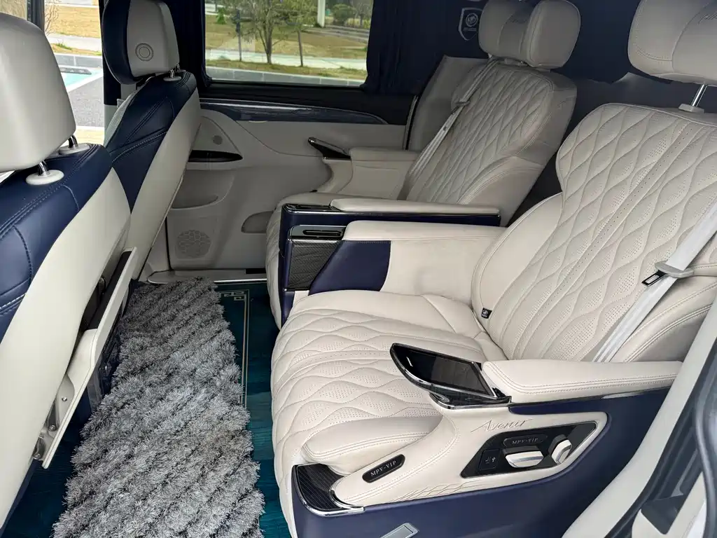 Buick Buick GL8 2020 ES Landmark 653T Comfort Edition 2020 - thumbnail 9
