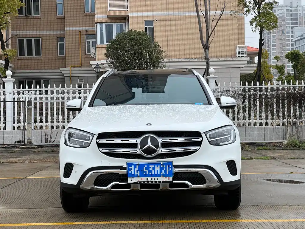 Mercedes-Benz Mercedes-Benz GLC 2021 GLC 260 L 4MATIC Sport Edition 2021 - thumbnail 2