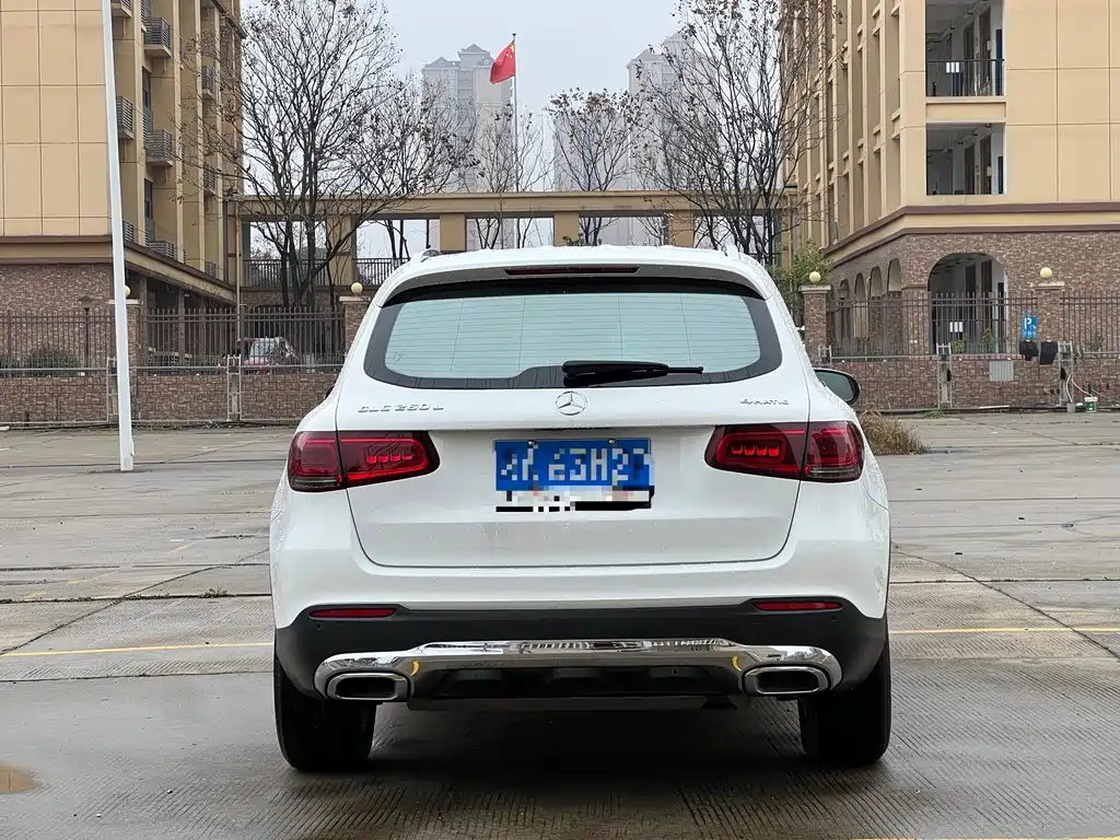 Mercedes-Benz Mercedes-Benz GLC 2021 GLC 260 L 4MATIC Sport Edition 2021 - thumbnail 4