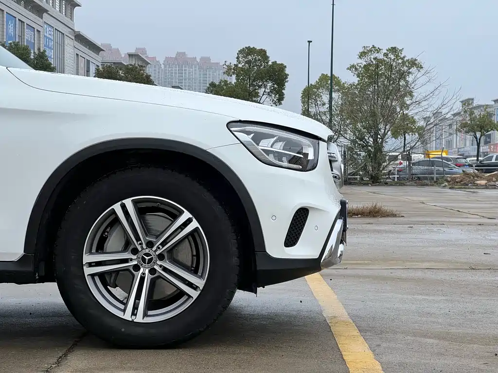 Mercedes-Benz Mercedes-Benz GLC 2021 GLC 260 L 4MATIC Sport Edition 2021 - thumbnail 23