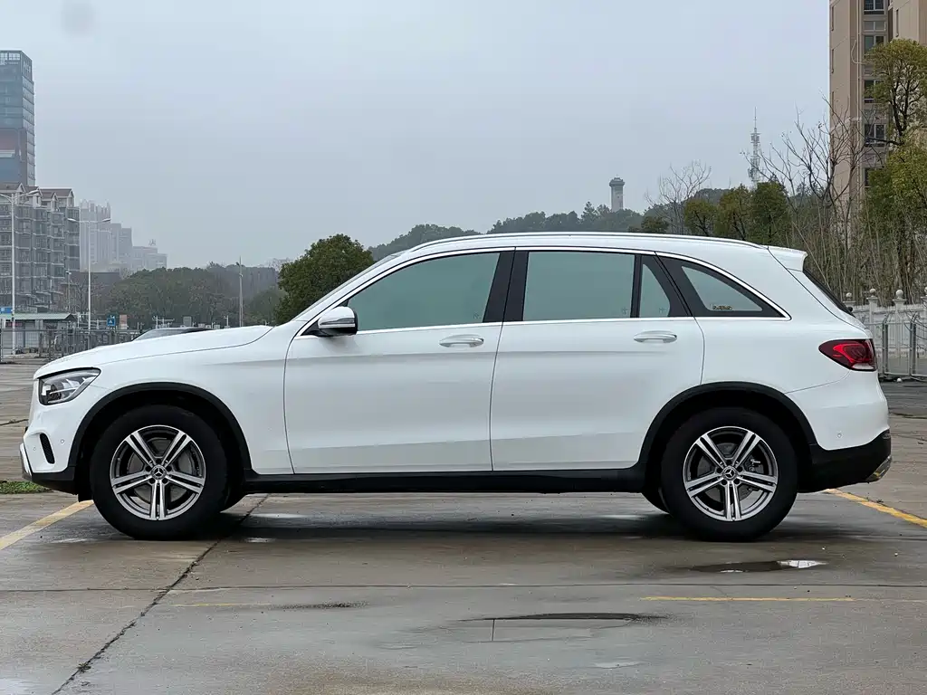 Mercedes-Benz Mercedes-Benz GLC 2021 GLC 260 L 4MATIC Sport Edition 2021 - thumbnail 30