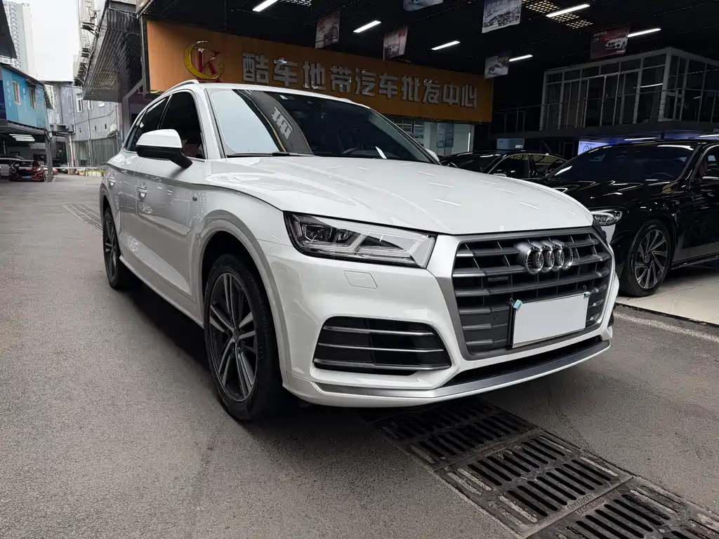 Audi Audi Q5L 2020 Facelift 40 TFSI Fashion Edition 2020 - thumbnail 3
