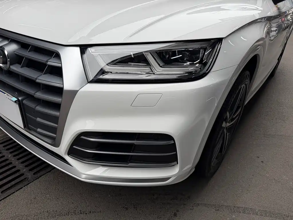 Audi Audi Q5L 2020 Facelift 40 TFSI Fashion Edition 2020 - thumbnail 4