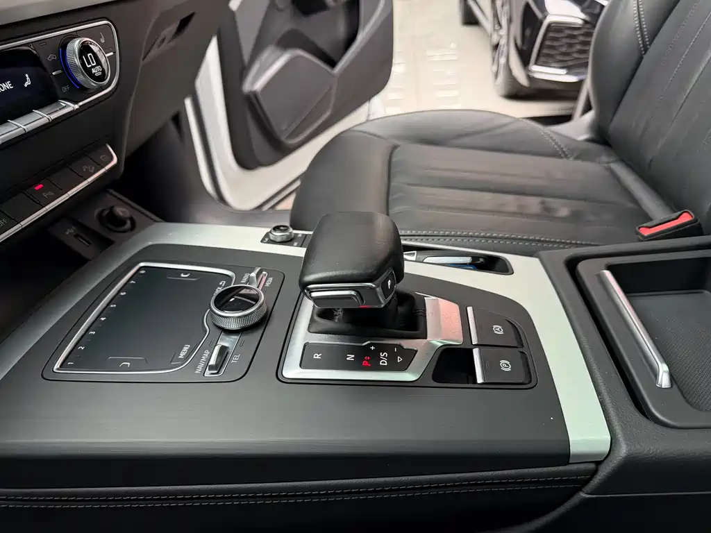 Audi Audi Q5L 2020 Facelift 40 TFSI Fashion Edition 2020 - thumbnail 23