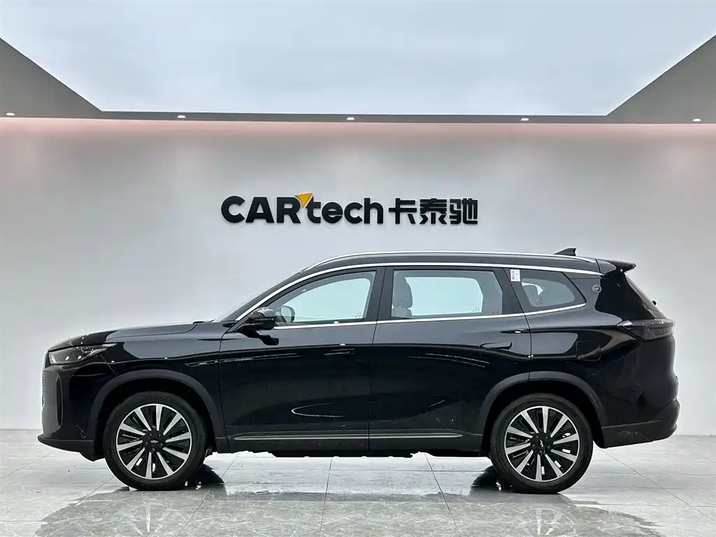Chery Fengyun Chery Arrizo T8 2025 1.5T 130km Premium Edition 5-seater 2026 - thumbnail 2