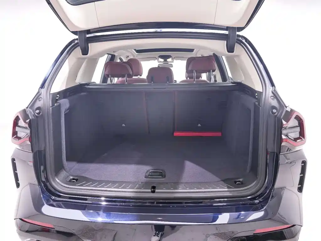 BMW BMW X3 2023 xDrive30i Leading Model M Night Package 2024 - thumbnail 24