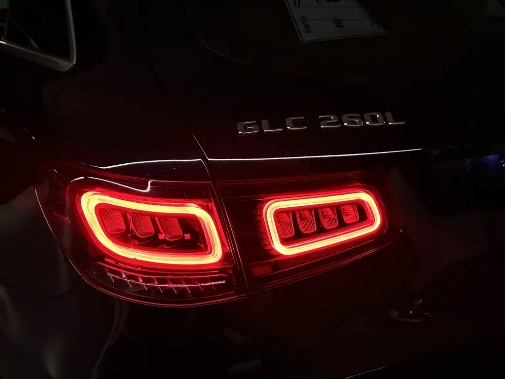 Mercedes-Benz Mercedes-Benz GLC 2020 Facelift GLC 260 L 4MATIC Dynamic 2020 - thumbnail 17