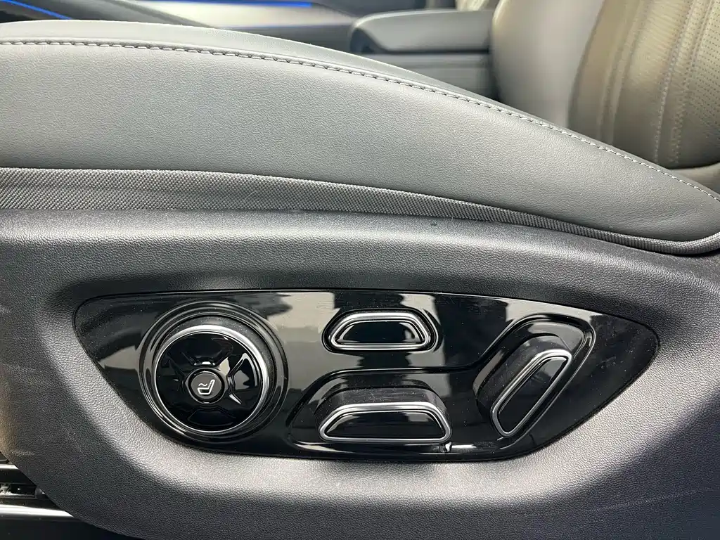BYD BYD Song L EV 2025 Intelligent Driving Version 662km LiDAR Excellence Model 2025 - thumbnail 7