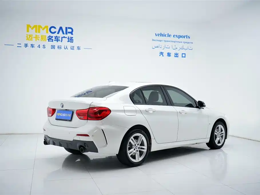 BMW BMW 1 Series 2021 Model Update 120i M Sport Shadow Night Edition 2021 - thumbnail 4