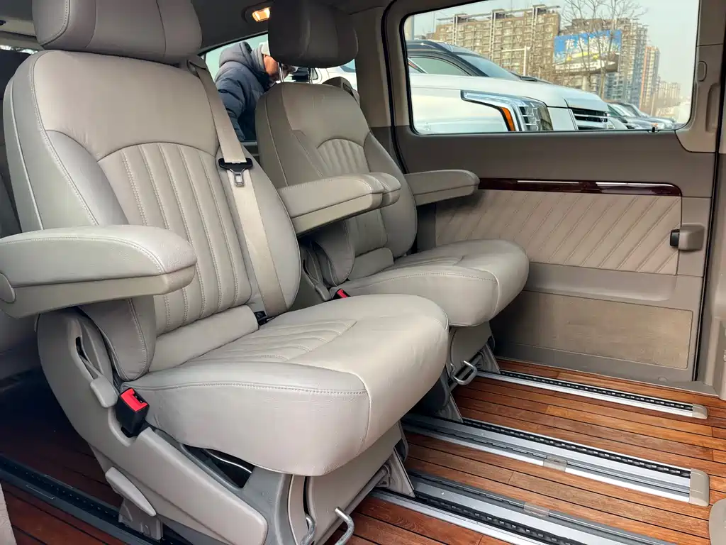 Mercedes-Benz Viano 2013 3.0L Comfort Edition 2016 - thumbnail 7